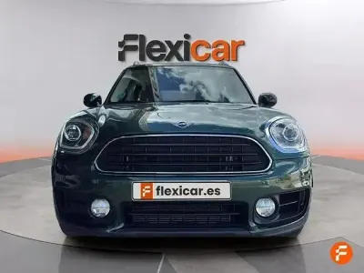 Usado Mini Cooper Countryman 136 CV (100 kW) 2019 Verde SUV