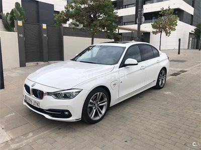 Blanco Usado 2016 BMW 330e Comfort Edition Berlina | 19.990 € (Un poco caro)