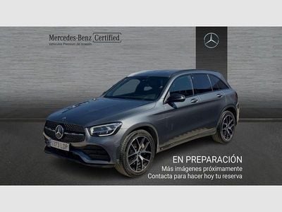 Usado Mercedes GLC200 AMG line 163 CV (119 kW) 2019 Selenitgrey  metallic paint SUV