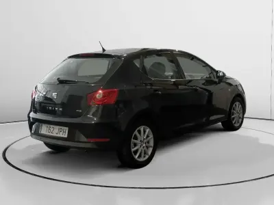 Begagnad Seat Ibiza Style 105 HK (77 kW) 2016 Svart Sedan