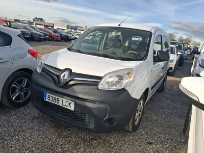 Usado Renault Kangoo 75 CV (55 kW) 2019 Blanco Monovolumen