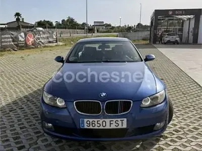 Usado BMW 320 177 CV (130 kW) 2007 Azul Coupe