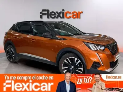 Usado Peugeot 2008 GT-line 131 CV (96 kW) 2020 Naranja SUV