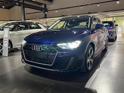 Azul navarra Nuevo 2025 Audi A1 Sportback Premium Utilitario | 31.045 € (Un poco caro)