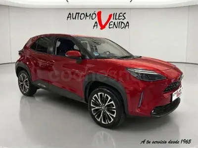 Usado Toyota Yaris Cross Style 116 CV (85 kW) 2022 Rojo SUV