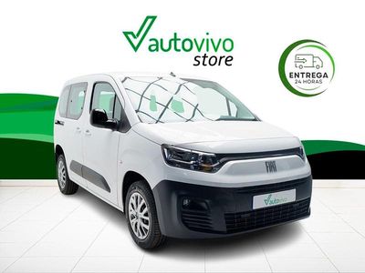 Blanco Usado 2024 Fiat Doblò Feel Monovolumen | 22.900 € (Precio justo)