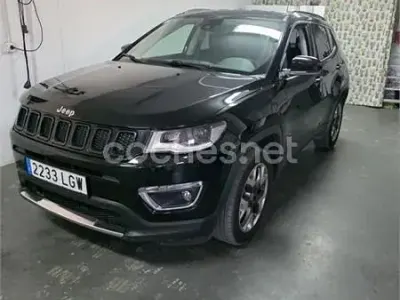 Usado Jeep Compass Limited 140 CV (102 kW) 2020 Negro SUV