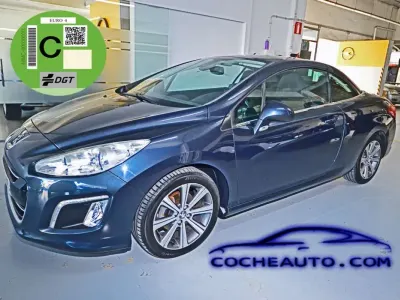 Usado Peugeot 308 CC Active 120 CV (88 kW) 2014 Gris Descapotable