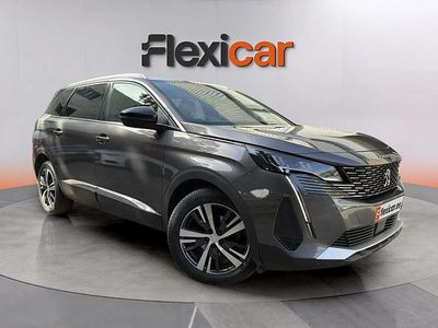 Usado Peugeot 5008 Allure 131 HP (96 kW) 2023 Cinzento SUV