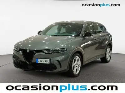 Usado Alfa Romeo Tonale Sprint 131 CV (96 kW) 2022 Gris SUV