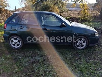 Verde Usado 2000 Seat Ibiza Stella Berlina | 1800 € (Precio justo)