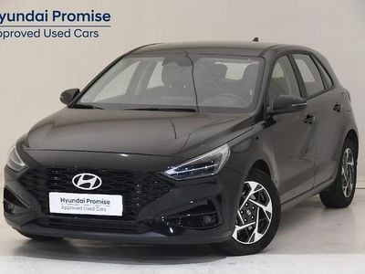 Usado Hyundai i30 100 CV (73 kW) 2024 Negro