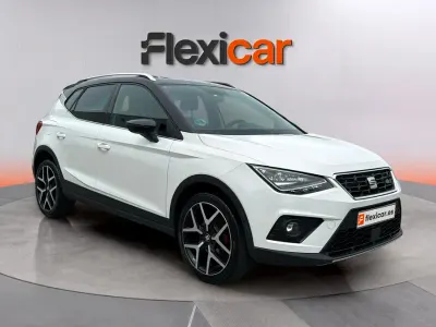 Usado Seat Arona FR 150 CV (110 kW) 2019 Blanco SUV