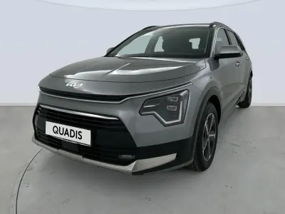 Usado Kia Niro 129 CV (94 kW) 2024 Gris SUV