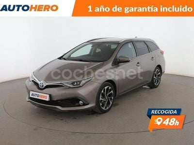Toyota Auris Hybrid
