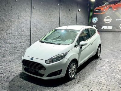 Blanco Usado 2016 Ford Fiesta Trend Berlina | 4999 € (Un poco caro)