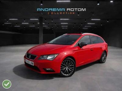 Usado Seat Leon Style 150 CV (110 kW) 2017 Rojo Utilitario