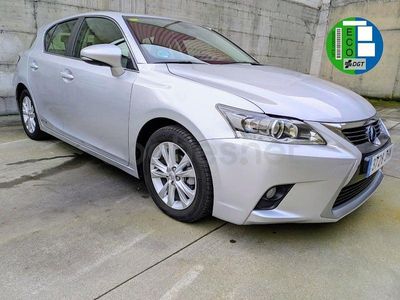 Usado Lexus CT200h Executive Line 136 CV (100 kW) 2015 Gris / plata Berlina
