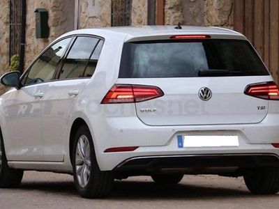 Usado VW Golf VII Advance 115 CV (84 kW) 2018 Blanco Berlina