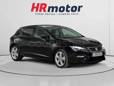 Usado Seat Leon FR 150 CV (110 kW) 2019 Negro Berlina