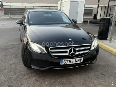 Usado Mercedes E350 299 CV (219 kW) 2016 Negro Berlina