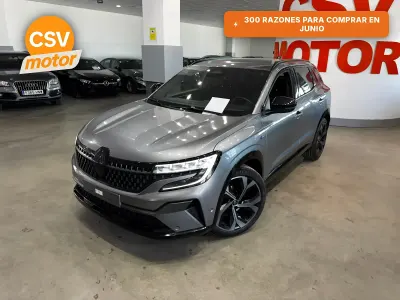 Usado Renault Austral Techno 160 CV (117 kW) 2024 Gris / plata SUV