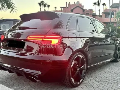 Usado Audi RS3 367 CV (269 kW) 2016 Negro Berlina