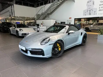 Usado Porsche 911 Turbo S Cabriolet 650 CV (478 kW) 2020 Gris / plata Descapotable
