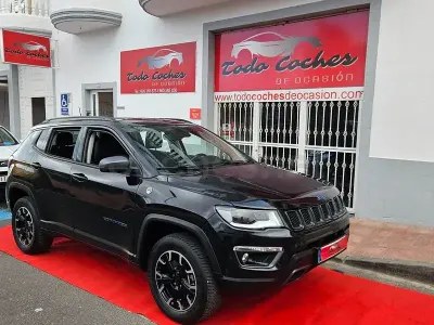 Occasion Jeep Compass Trailhawk 240 PK (176 kW) 2021 Zwart SUV