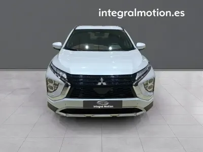 Usado Mitsubishi Eclipse Cross 187 CV (137 kW) 2025 Blanco SUV