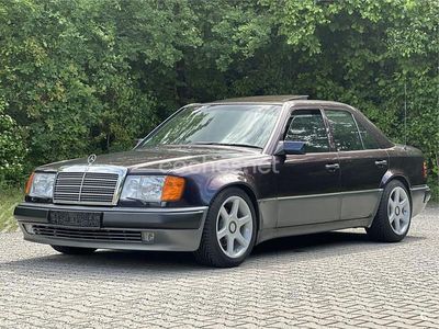 Usado Mercedes 500 320 CV (235 kW) 1992 Violeta / lila Coupe