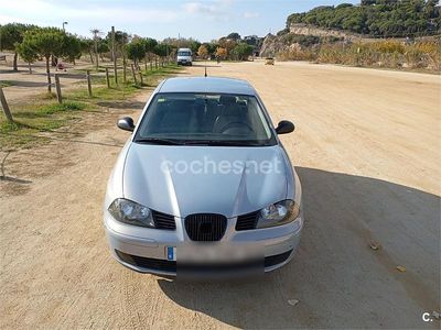 Gris / plata Usado 2003 Seat Ibiza Stella Berlina | 2600 € (Buen precio)