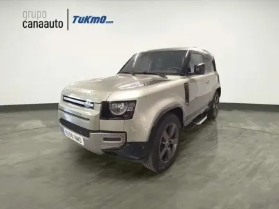 Usado Land Rover Defender SE Dynamic 249 CV (183 kW) 2026 Verde SUV