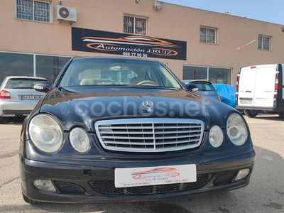 Negro Usado 2003 Mercedes E270 Classic Berlina | 3500 € (Super precio)