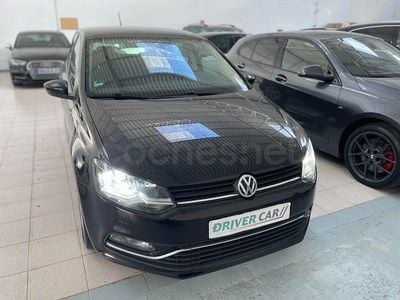 Usado VW Polo Advance 90 CV (66 kW) 2017 Negro Berlina