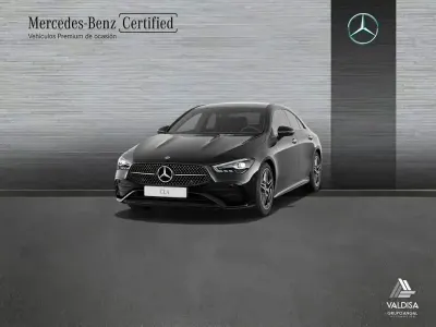 Usado Mercedes CLA200 163 CV (119 kW) 2025 Negro Berlina