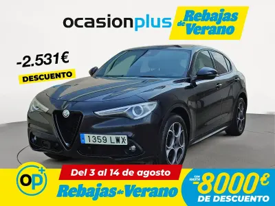 Usado Alfa Romeo Stelvio Sprint 190 CV (139 kW) 2022 Negro SUV