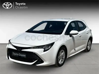 Usado Toyota Corolla Active 122 CV (89 kW) 2021 Blanco Berlina