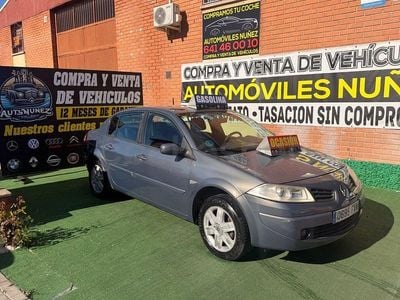 Usado Renault Mégane II 110 CV (80 kW) 2007 Gris / plata Berlina