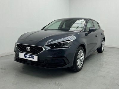 Gris Usado 2024 Seat Leon Style Berlina | 20.490 € (Precio justo)