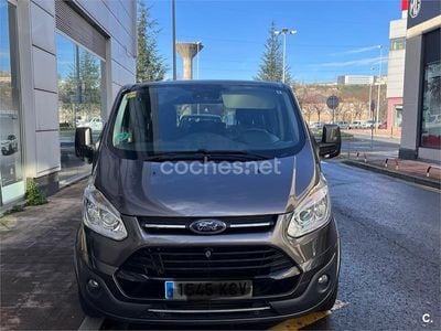 Gris / plata Usado 2017 Ford Tourneo Titanium Monovolumen | 25.900 € (Buen precio)