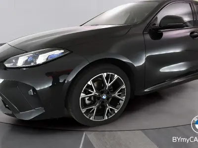Usado BMW 120 Comfort Edition 163 CV (119 kW) 2025 Negro Utilitario