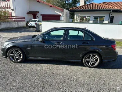 Usado Mercedes C220 170 CV (125 kW) 2012 Negro Berlina