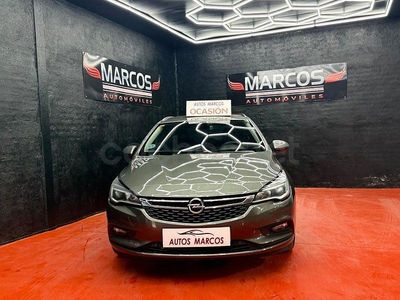 Usado Opel Astra Excellence 136 CV (100 kW) 2017 Gris / plata Familiar