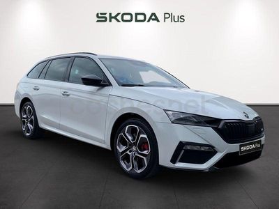 Usado Skoda Octavia SportLine 150 CV (110 kW) 2024 Blanco Familiar
