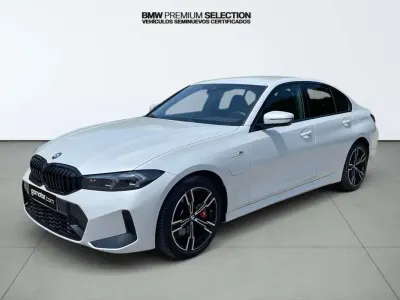 Käytetty BMW 330e