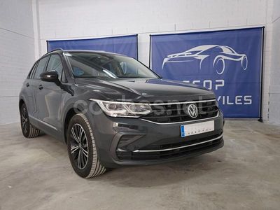 Usado VW Tiguan Life 150 CV (110 kW) 2020 Gris / plata SUV