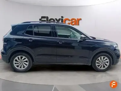 Usado VW T-Cross Advance 110 CV (80 kW) 2023 Negro SUV