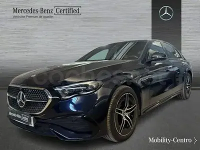 Usado Mercedes E300 313 CV (230 kW) 2024 Azul náutico Berlina