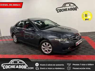 Usado Honda Accord Executive 140 CV (102 kW) 2006 Gris / plata Berlina